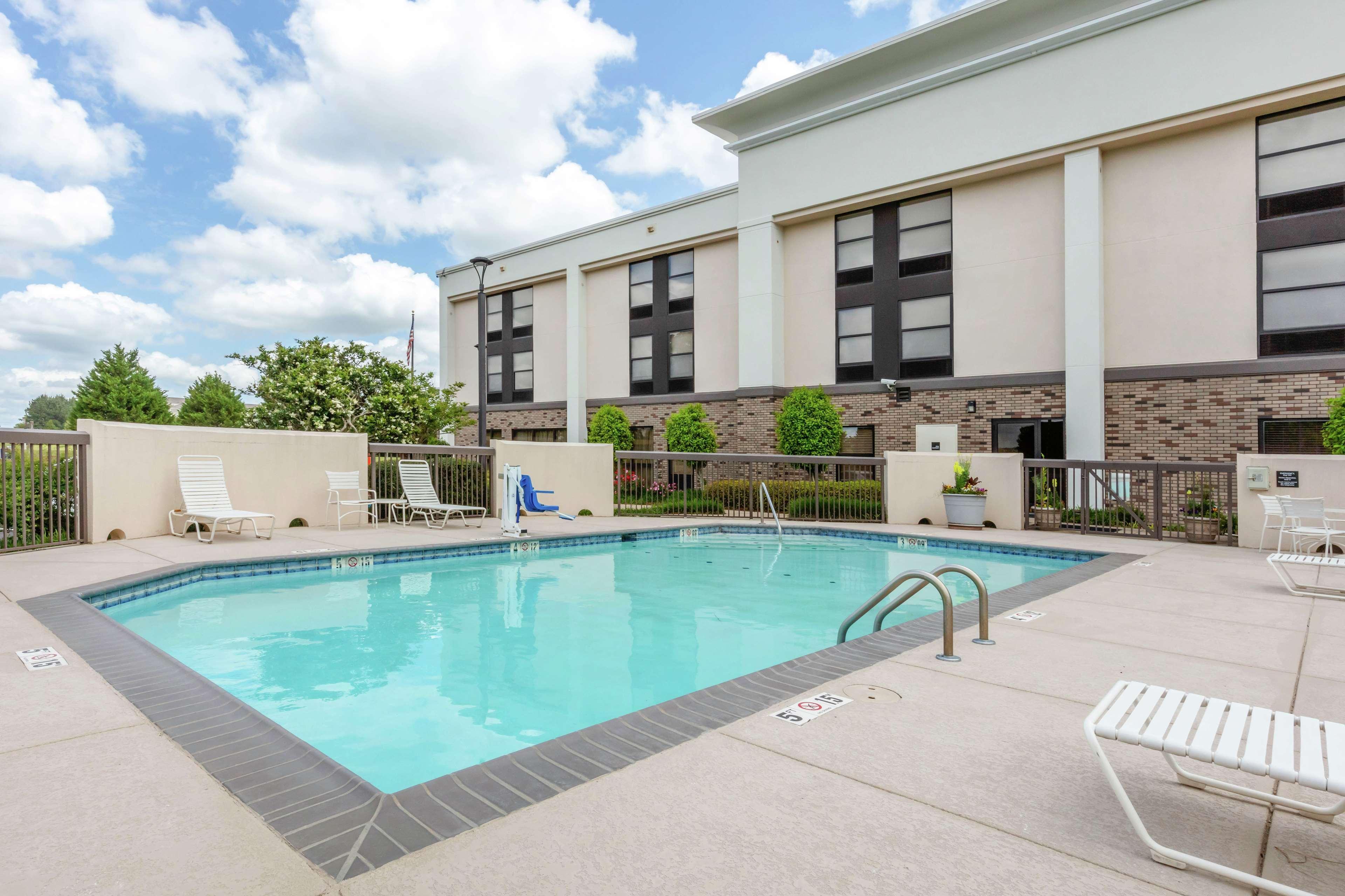Hampton Inn Brookhaven Exteriör bild