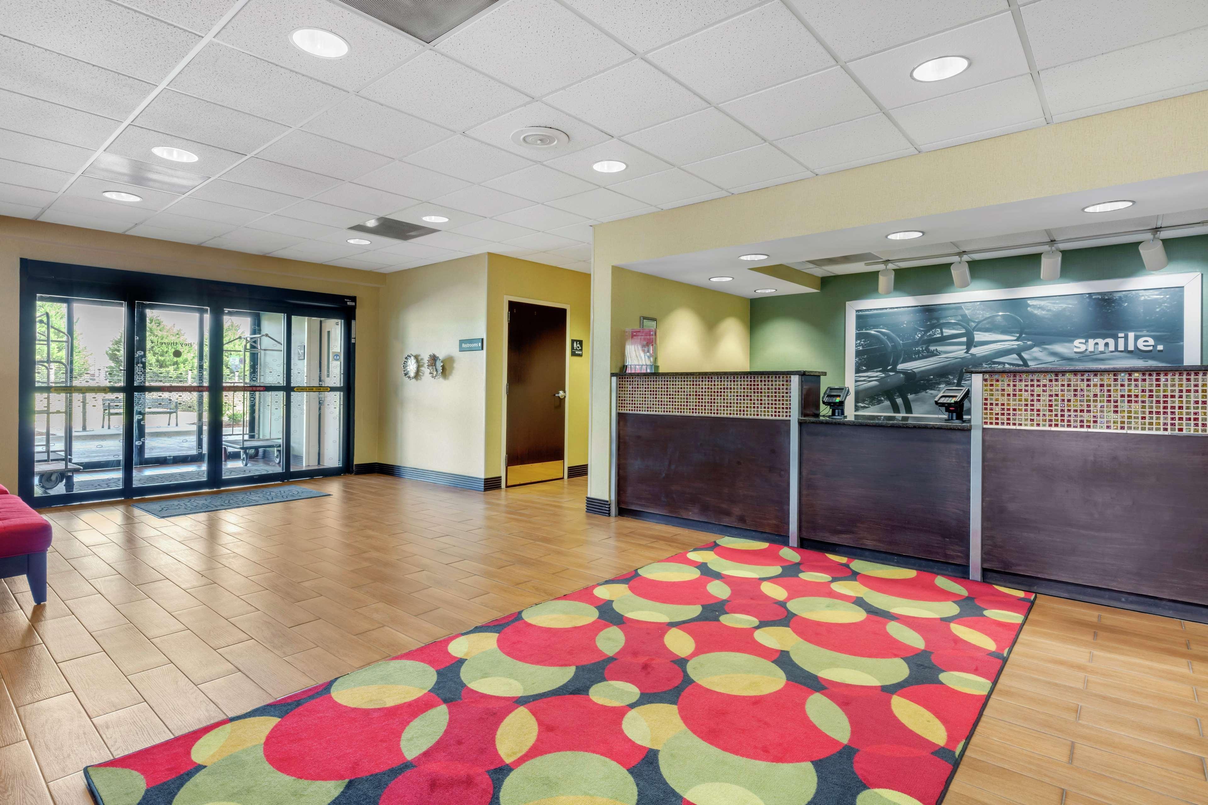 Hampton Inn Brookhaven Exteriör bild